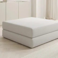 Beistellhocker Lazy In Bouclé -Safety Gear World Baidani 25 03 29 Omhu sofa Pouf side Quelle 01