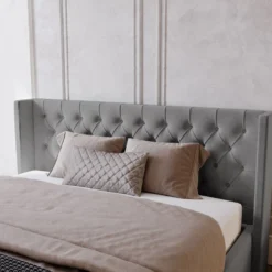 Designer Polsterbett Celestia In Samt Mit Stauraum -Safety Gear World Wiz15 ZAM53 DSSTYLEkopia 1 1 72c0f2aa 178f 4438 9bda 8748ee64fe17