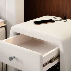 Designer Nachttisch Tavira Mit USB (Kunstleder) -Safety Gear World designer nachttisch tavira mit usb kunstleder 776142